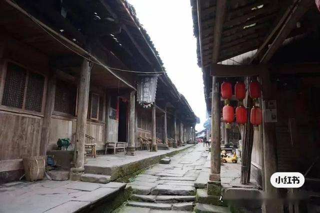 陈都灵影版《花千骨》号召力堪忧,还有赵丽颖难超越,避开春节档